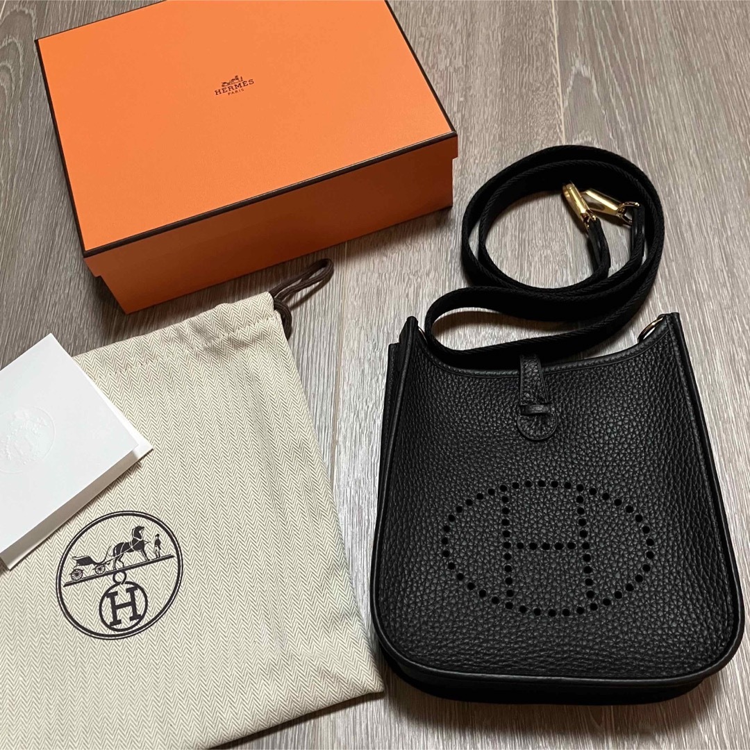 HERMES エヴリンtpm ノワール　ゴールド金具