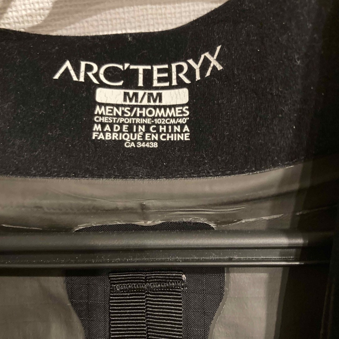 ARC'TERYX(アークテリクス)のarc'teryx Beta SL ブラック　M メンズのジャケット/アウター(マウンテンパーカー)の商品写真