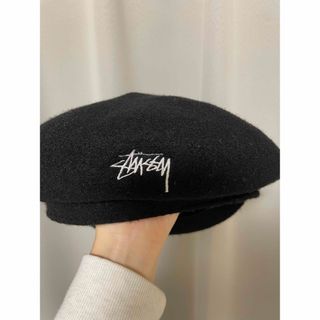 ステューシー(STUSSY)のstussy ロゴ付キャスケット(キャスケット)