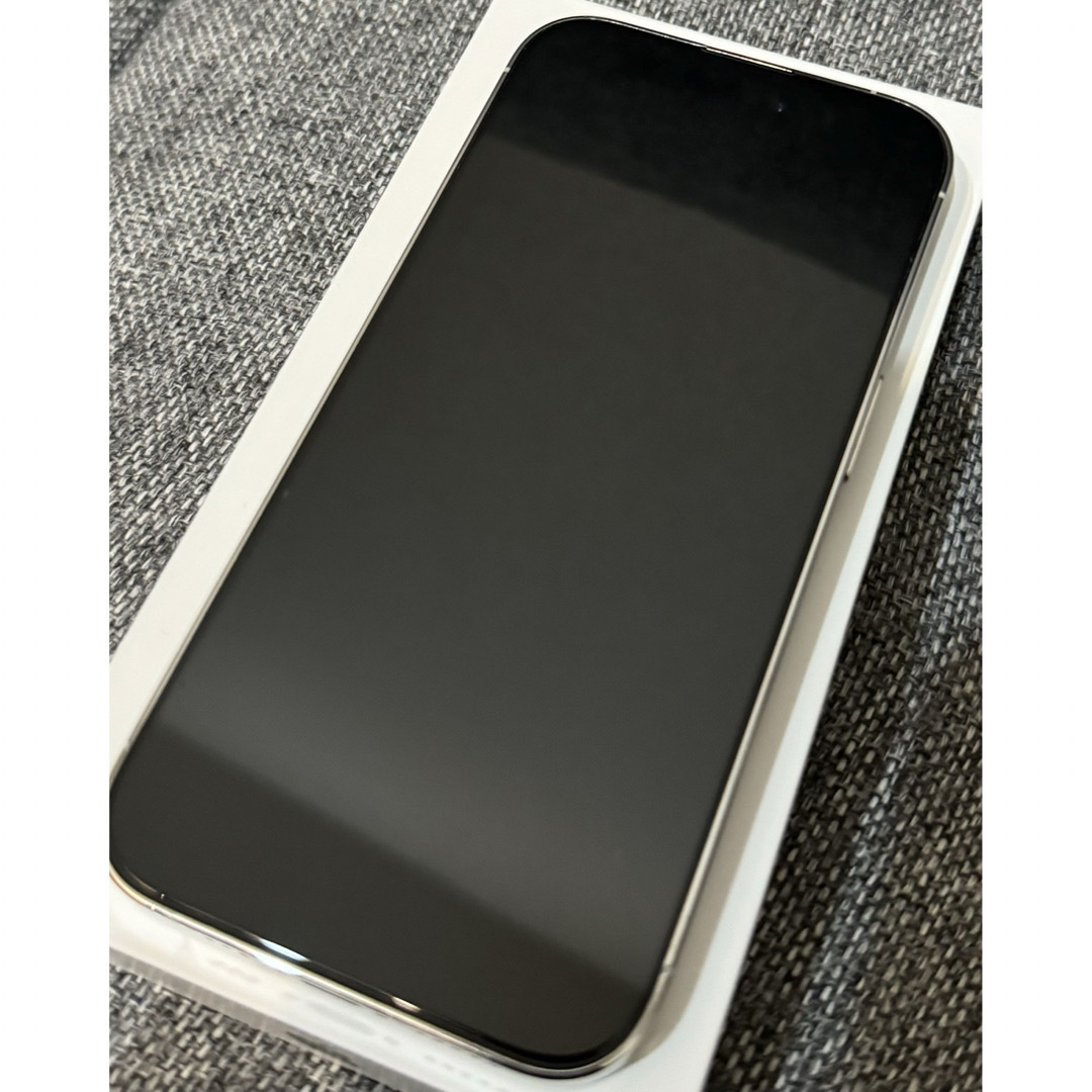 iPhone(アイフォーン)の【超美品】iPhone14Pro 128GBシルバー SIMフリー スマホ/家電/カメラのスマートフォン/携帯電話(スマートフォン本体)の商品写真