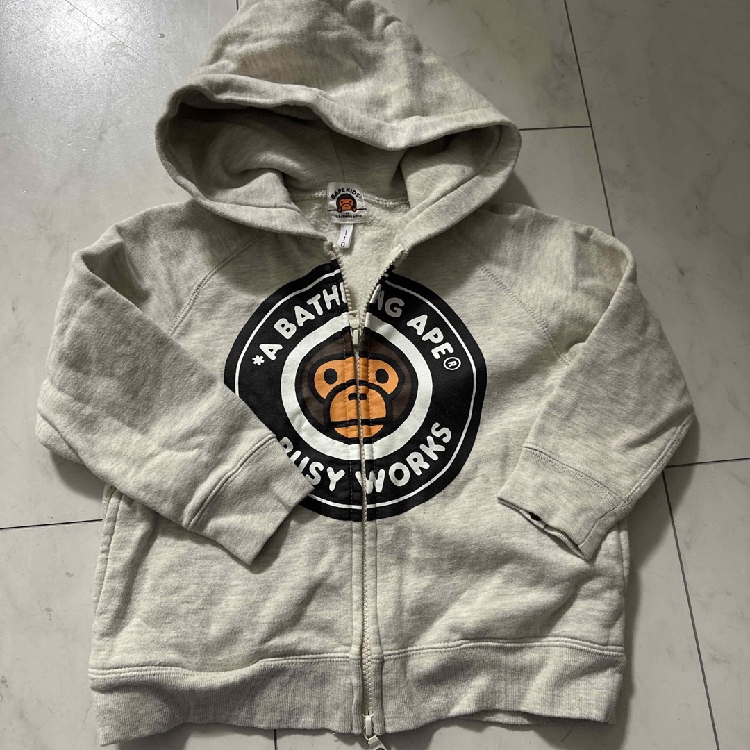 ベイプキッズ　A BATHING APE 110 パーカー　裏起毛 | フリマアプリ ラクマ