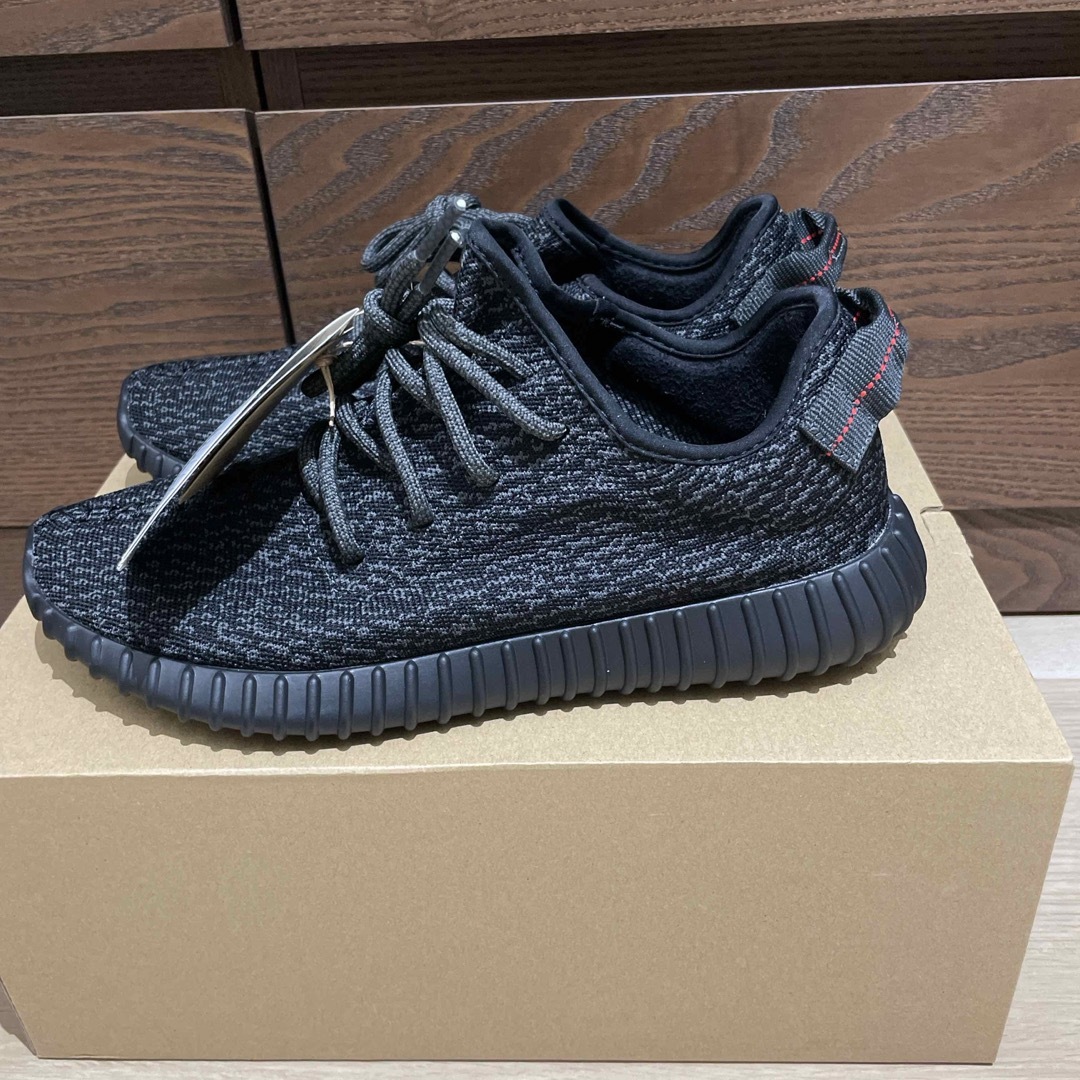 adidas(アディダス)のAdidas Yeezy boost 350 Pirate Black 27.0 メンズの靴/シューズ(スニーカー)の商品写真