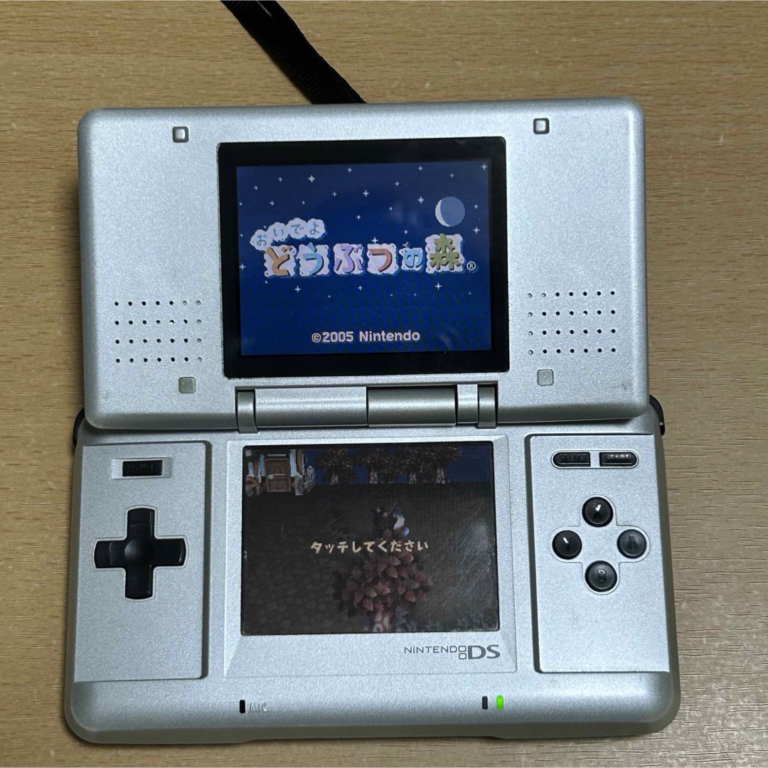 ニンテンドーDS(ニンテンドーDS)の【充電器、専用ケース、タッチペン付】初代ニンテンドーDS＆ソフト2点 エンタメ/ホビーのゲームソフト/ゲーム機本体(携帯用ゲーム機本体)の商品写真