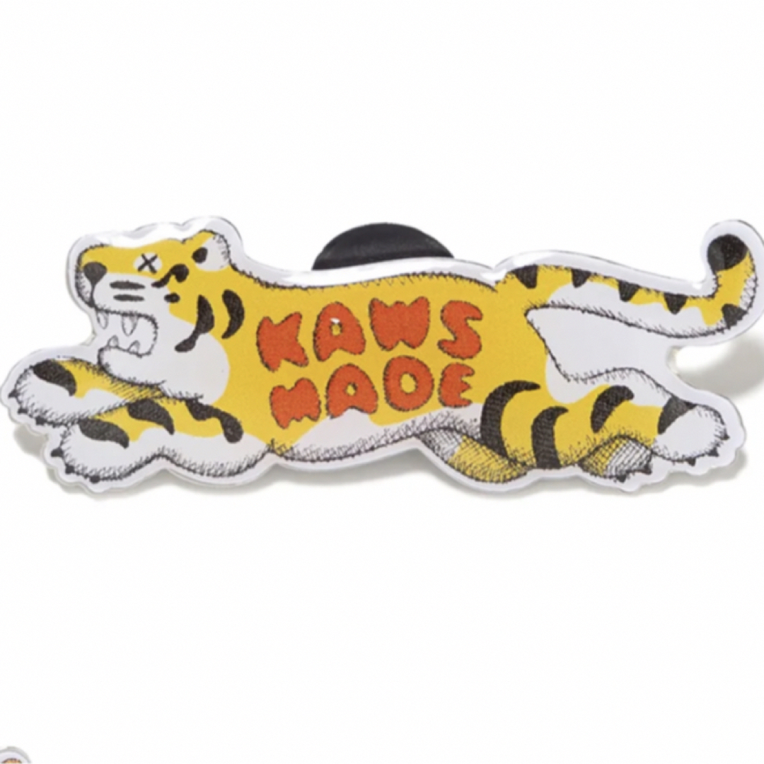 KAWS MADE PIN BADGE | フリマアプリ ラクマ