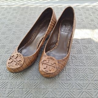 ◇ほぼ新品・値下げ◇ToryBurch バイカラーパンプス