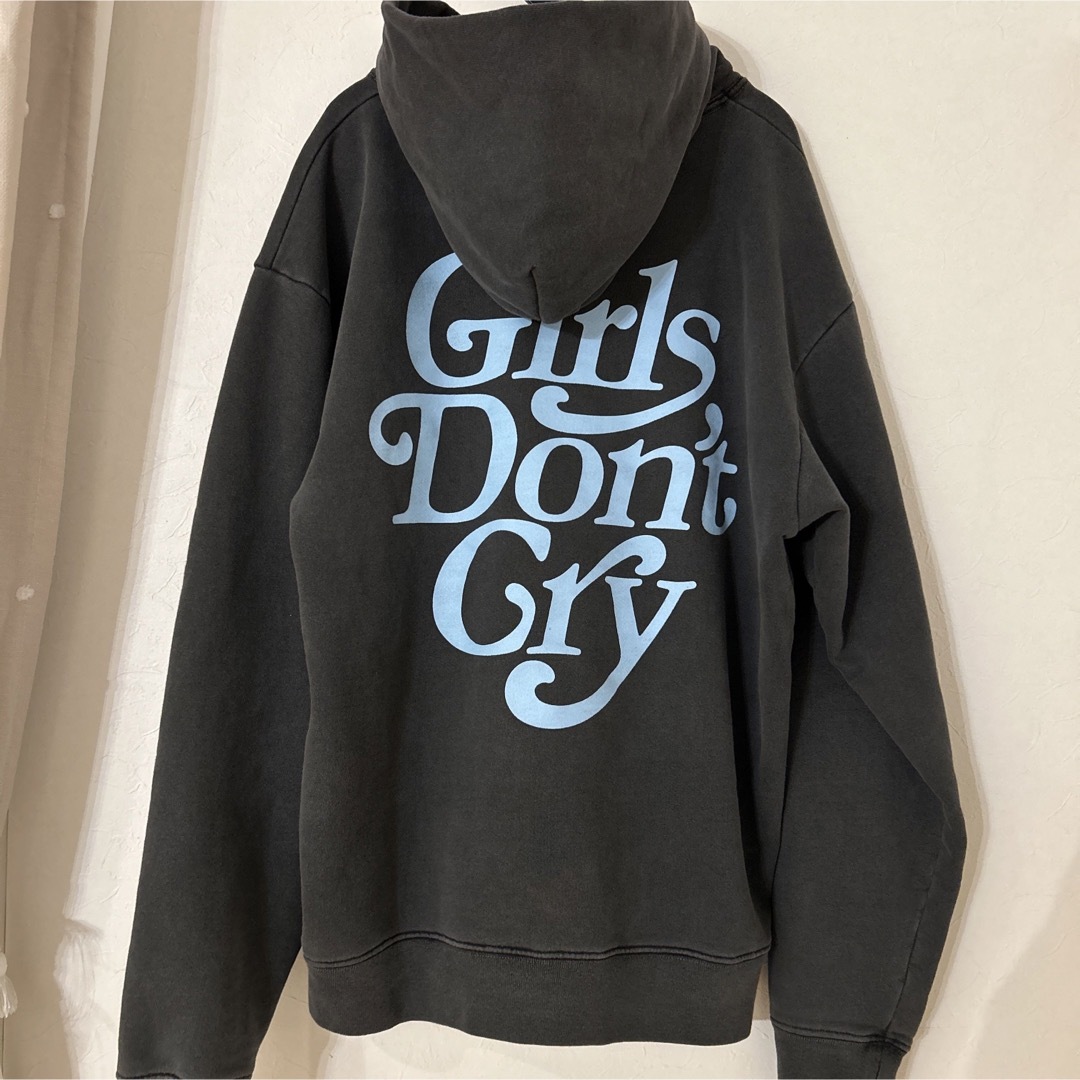 Girls Don't Cry パーカー フーディ 伊勢丹 VERDY Mサイズの通販 by ...