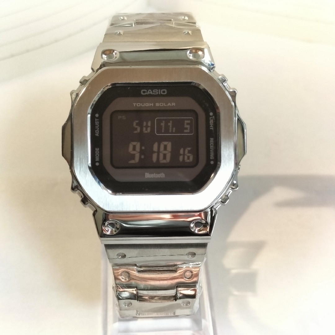 春新作の G-SHOCK GW-B5600BC-1B シルバー フルメタルカスタム5600 腕時計(デジタル)