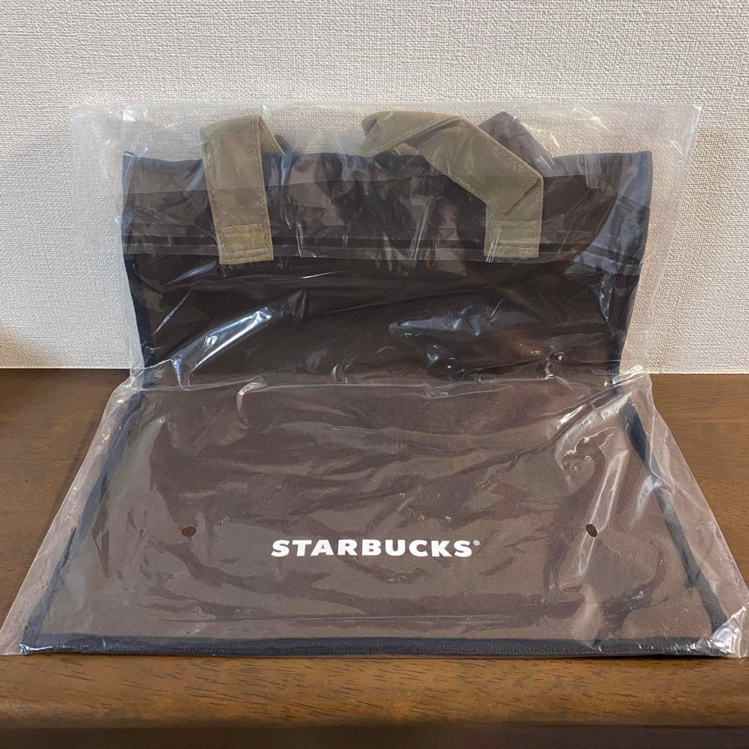 台湾 スターバックス Starbucks 2024年 手帳+ トートバッグ C インテリア/住まい/日用品の文房具(カレンダー/スケジュール)の商品写真