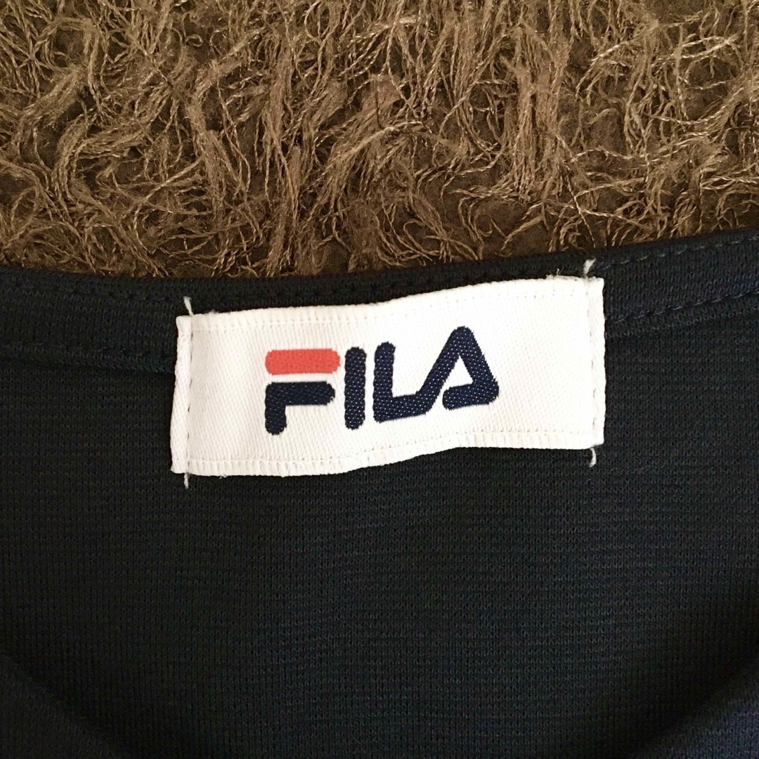 FILA(フィラ)の新品 FILA レイヤードトップス+タックテーパードパンツ セットアップ 2点 レディースのトップス(その他)の商品写真