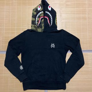 APE BAPE KAWS SHARK HOODIE シャークパーカー　M 迷彩