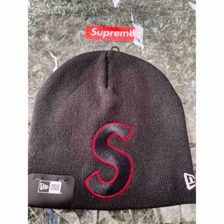 シュプリーム(Supreme)のSupreme Sロゴ　NEW ERA Beanie ビーニー ニット キャップ(ニット帽/ビーニー)