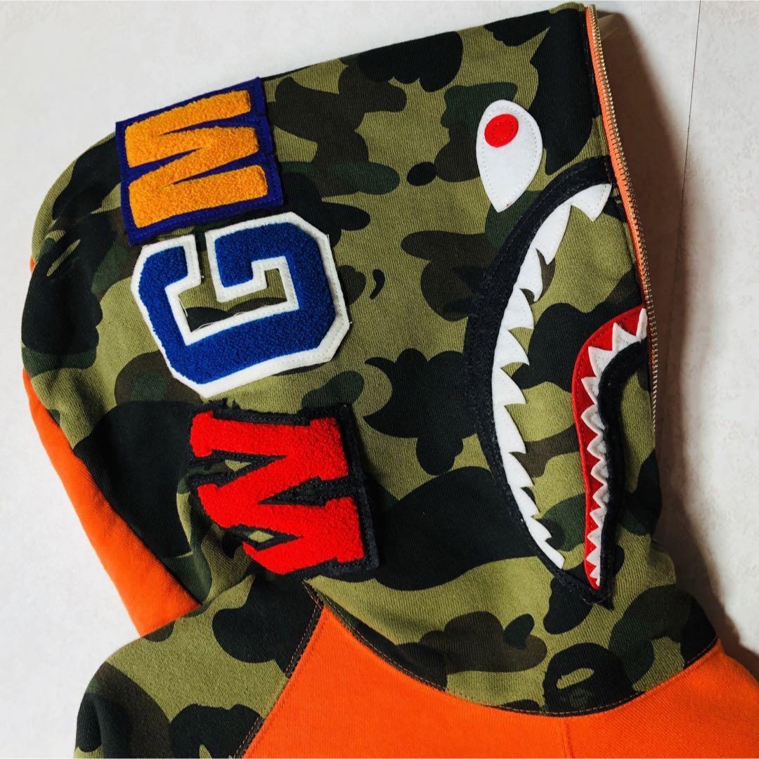 A BATHING APE(アベイシングエイプ)の【人気デザイン】アベイシングエイプ シャーク ハーフジップパーカー サルカモ L メンズのトップス(パーカー)の商品写真