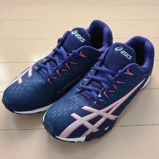 レーザービーム(LAZERBEAM（ASICS）)の美品　アシックス　レイザービーム　22.5㌢　ブルー(スニーカー)