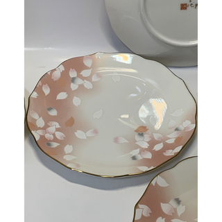 ウノチヨ(宇野千代)の宇野千代　デザート皿　プレート皿　花弁　5枚セット(食器)