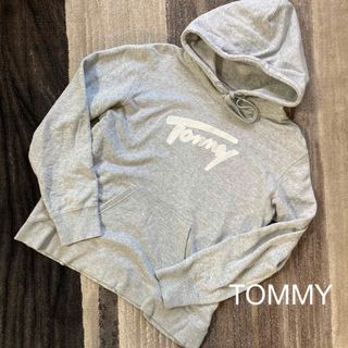 トミー(TOMMY)の【送料無料】TOMMY トミー　パーカー　プルオーバー　サイズM 薄手(パーカー)