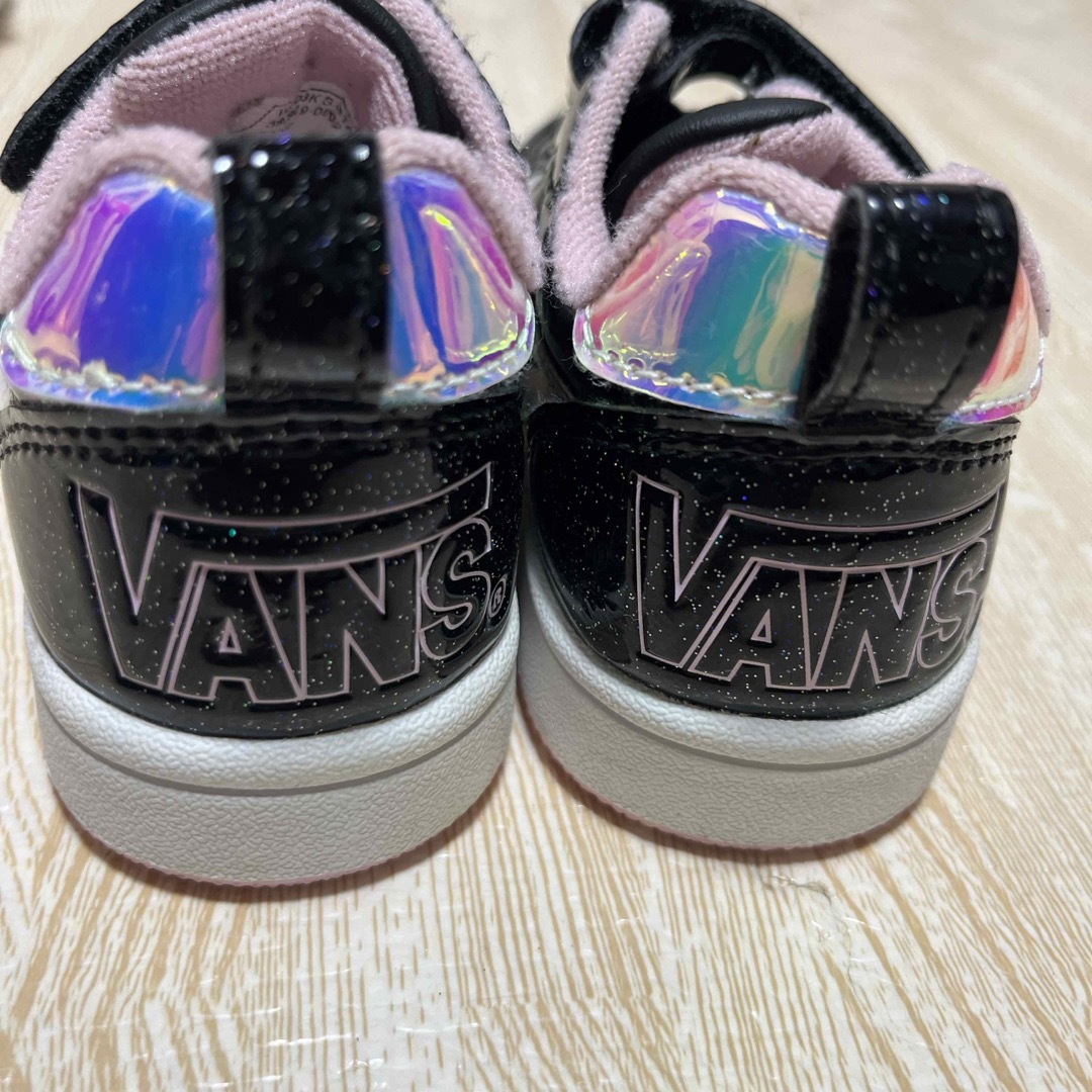 VANS(ヴァンズ)のVANS キッズスニーカー 15cm キッズ/ベビー/マタニティのキッズ靴/シューズ(15cm~)(スニーカー)の商品写真