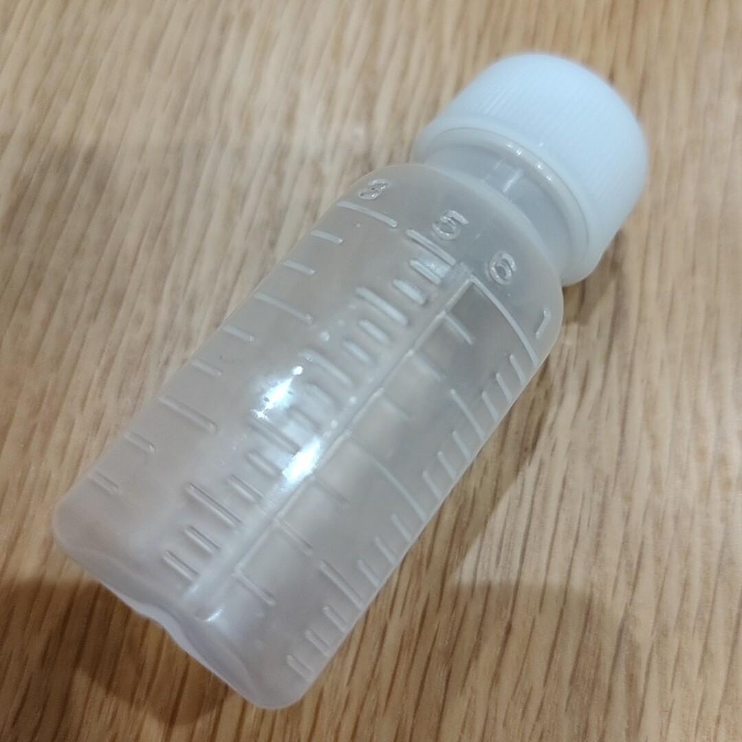 小児用　シロップ容器　60mlx3,30ml,スポイト　シロップボトル容器 キッズ/ベビー/マタニティの洗浄/衛生用品(その他)の商品写真