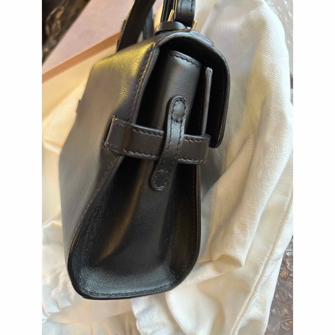 DELVAUX(デルヴォー)のDELVAUX ハンドバッグ Tempete タンペート　ミニ　デルヴォー　 レディースのバッグ(ショルダーバッグ)の商品写真