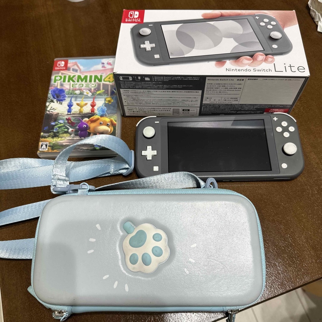 Nintendo Switch LITE グレー　カバー付き