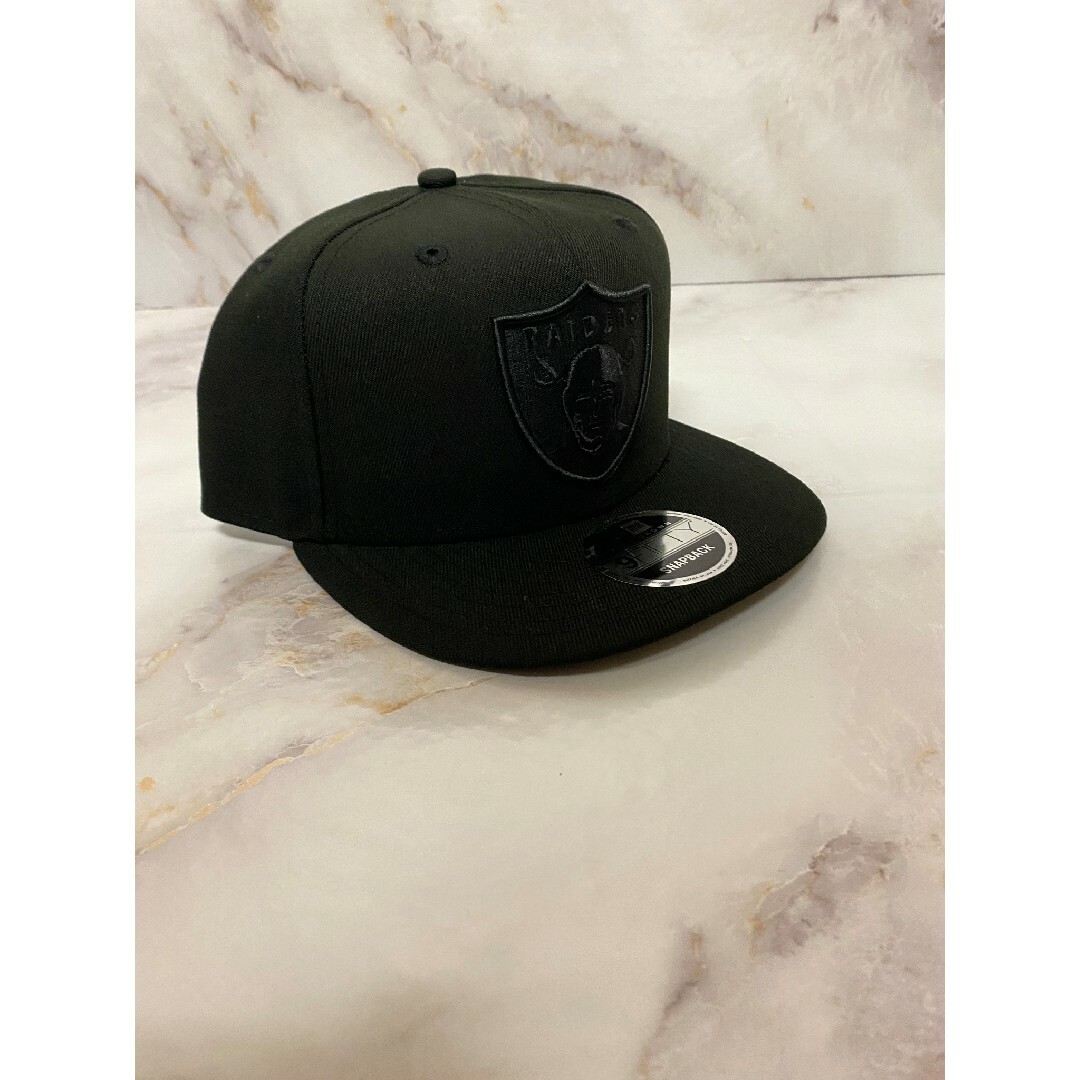 Newera 9fifty オークランドレイダース トリプルブラック キャップ