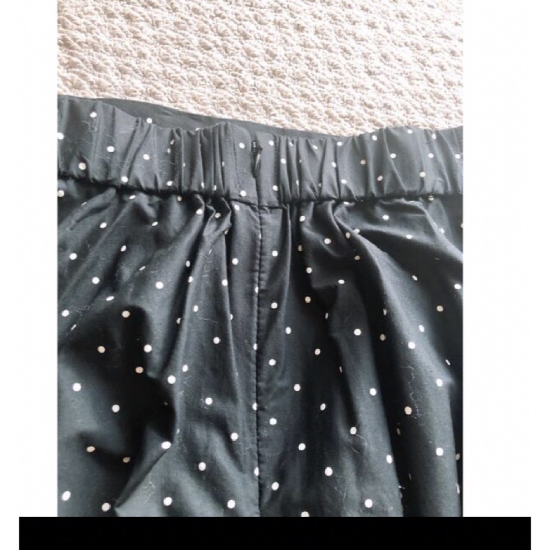 UNIQLO(ユニクロ)のドット♡きれいめスカート レディースのスカート(ひざ丈スカート)の商品写真