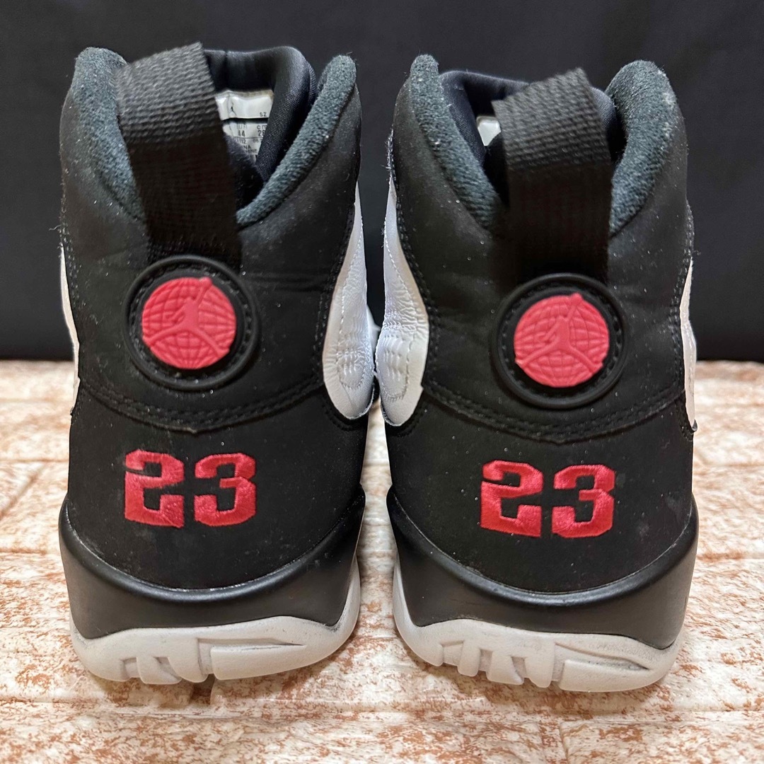 NIKE(ナイキ)のNIKE AIR JORDAN 9 RETRO SPACE JAM メンズの靴/シューズ(スニーカー)の商品写真