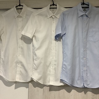 ユニクロ(UNIQLO)のユニクロ　ワイシャツ半袖　スリムフィット　S 3枚セット(シャツ)
