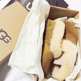 アグ(UGG)の26日まで🉐UGG  X KENDYL 1011725 W/CHE  JAPAN(スリッポン/モカシン)