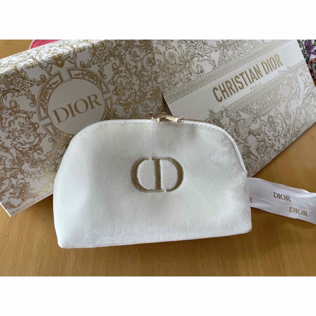 新品未使用 Dior ポーチ クリスマスコフレ 2023 | フリマアプリ ラクマ