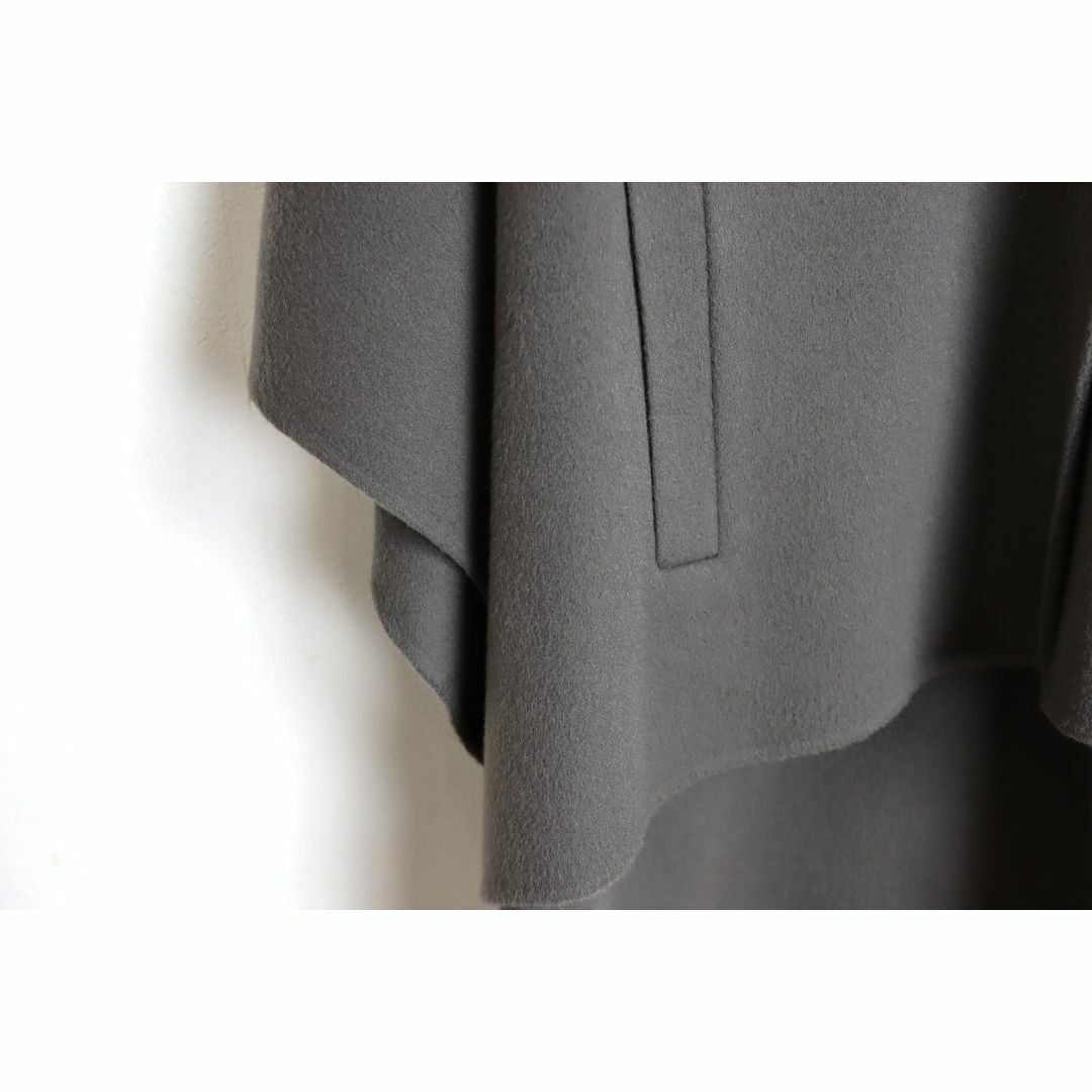 Theory luxe - theory luxe 22AW ポンチョコートケープ ブラウン Theory luxe - theory luxe 22AW ポンチョコートケープ ブラウン