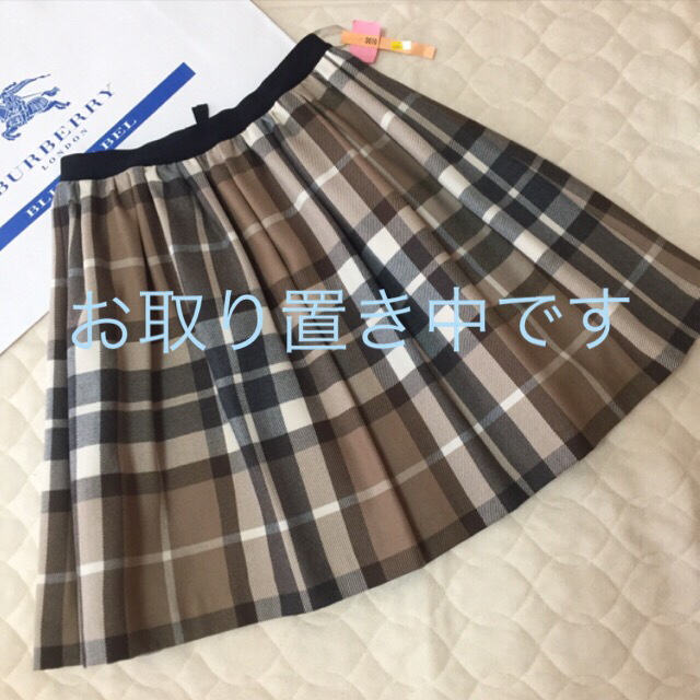 BURBERRY(バーバリー)の美品 クリーニング済み バーバリー ブルーレーベル スカート クレストブリッジ レディースのスカート(ひざ丈スカート)の商品写真