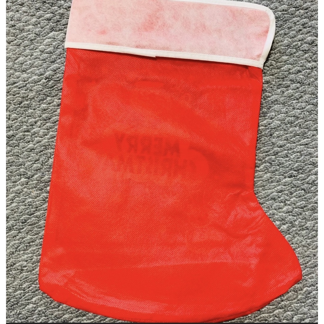 クリスマス 不織布 ソックス 型 ラッピング 袋 中サイズ セット インテリア/住まい/日用品のオフィス用品(ラッピング/包装)の商品写真