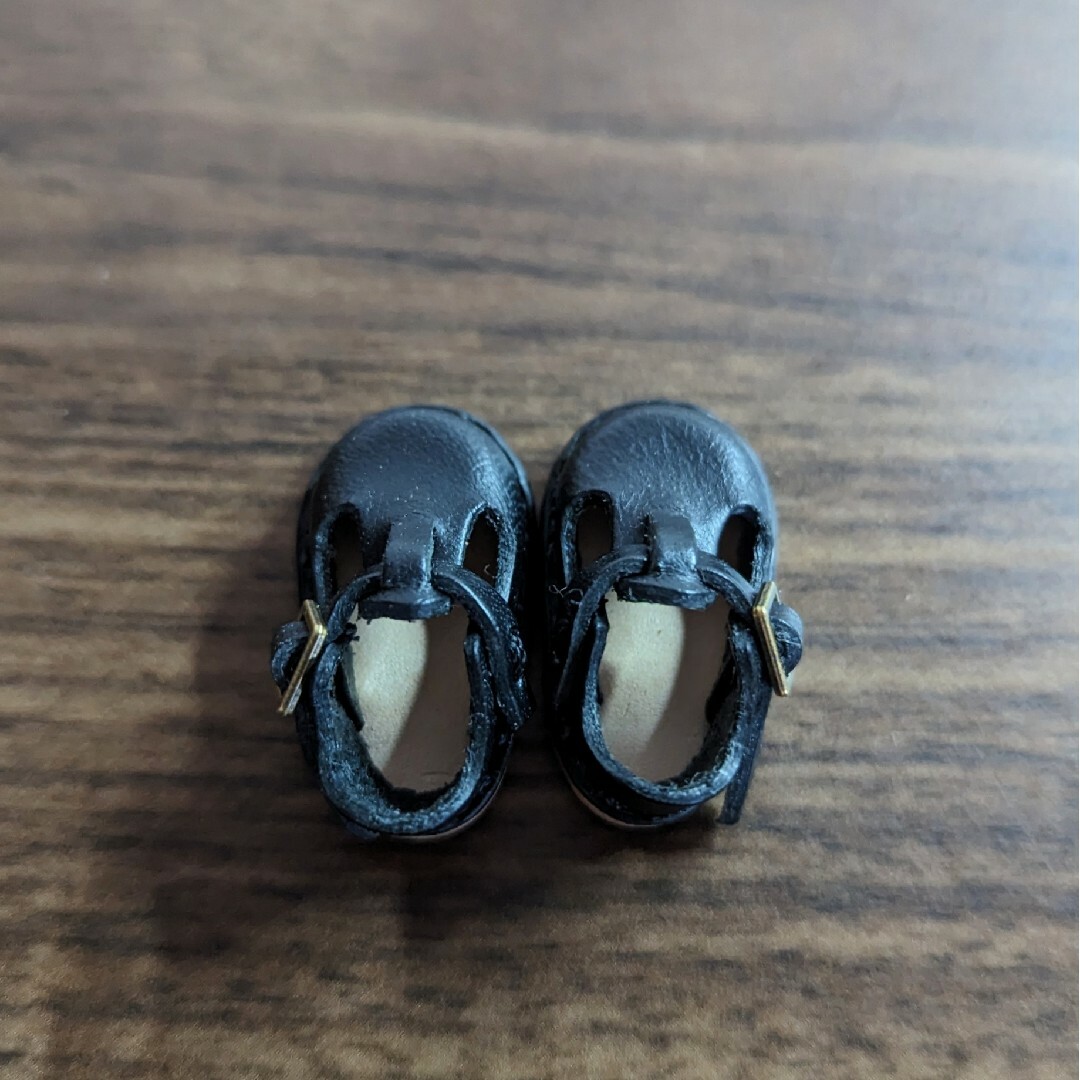 ミニチュア ストラップ サボ シューズ 靴 ネオブライス ブーツ 黒 ハンドメイドのおもちゃ(ミニチュア)の商品写真