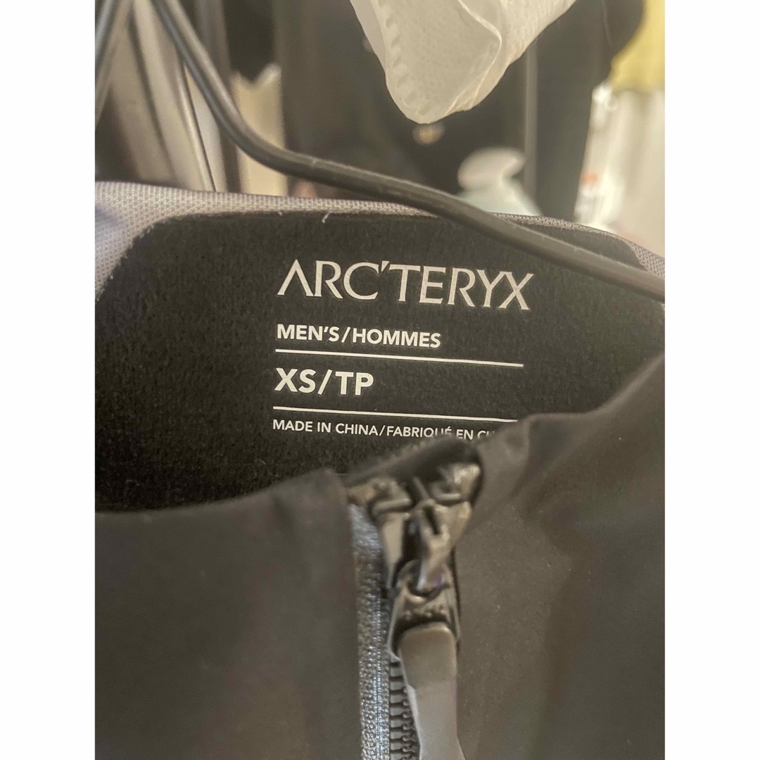 新品未使用　arc'teryx アークテリクス　ベータジャケット　ブラック　XS