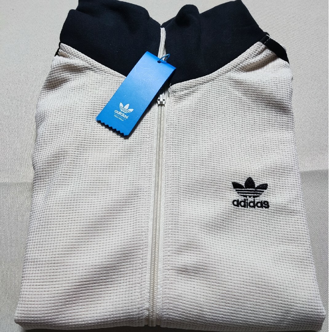 新品未使用 adidas オリジナルス ワッフルトラックジャケット Mサイズ