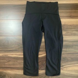 ルルレモン(lululemon)のルルレモン Train Times Crop 17" 黒 4 美品～超美品☆※注(レギンス/スパッツ)