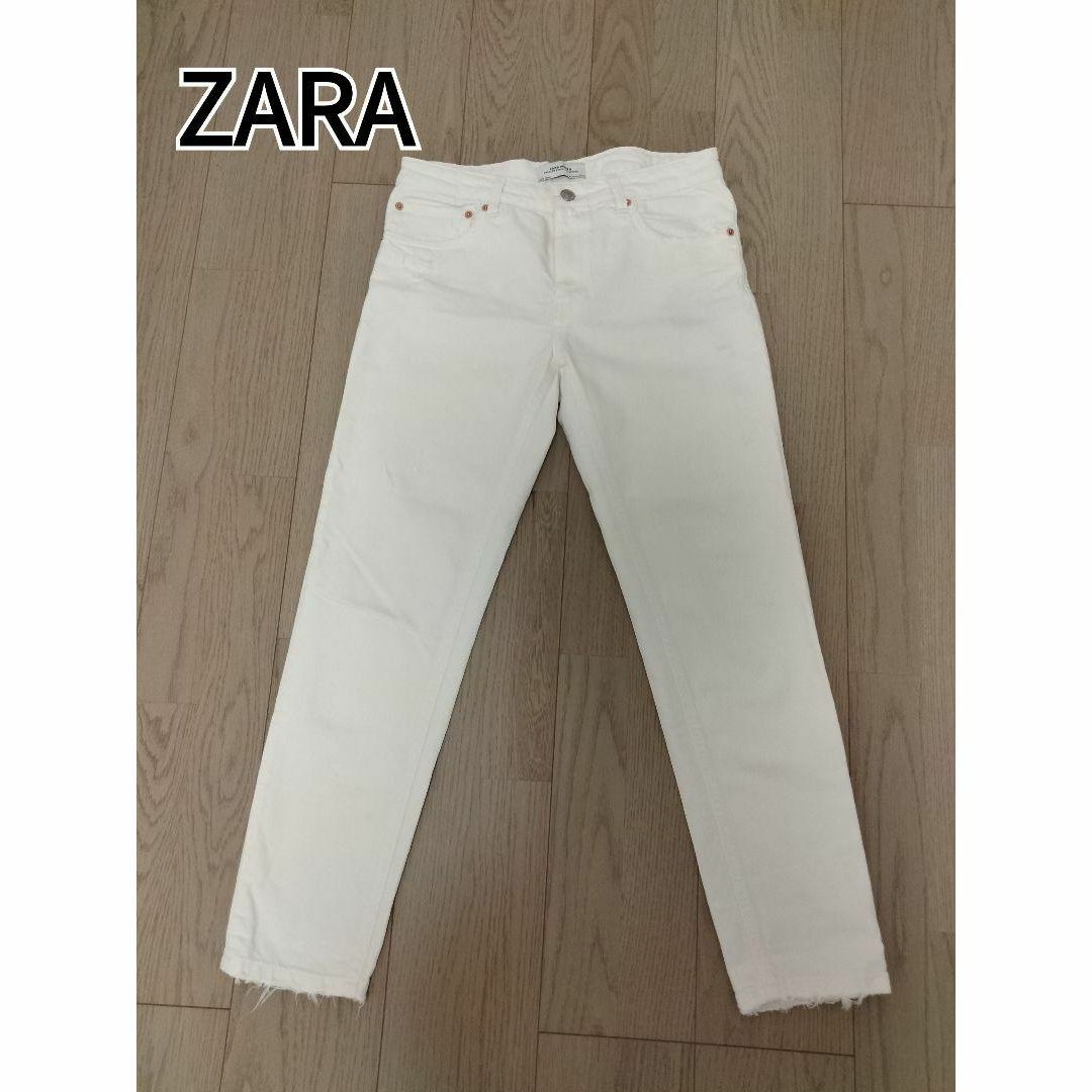 ZARA(ザラ)のZARAWOMAN　デニム　ホワイトデニム　ダメージ　ジーンズ レディースのパンツ(デニム/ジーンズ)の商品写真