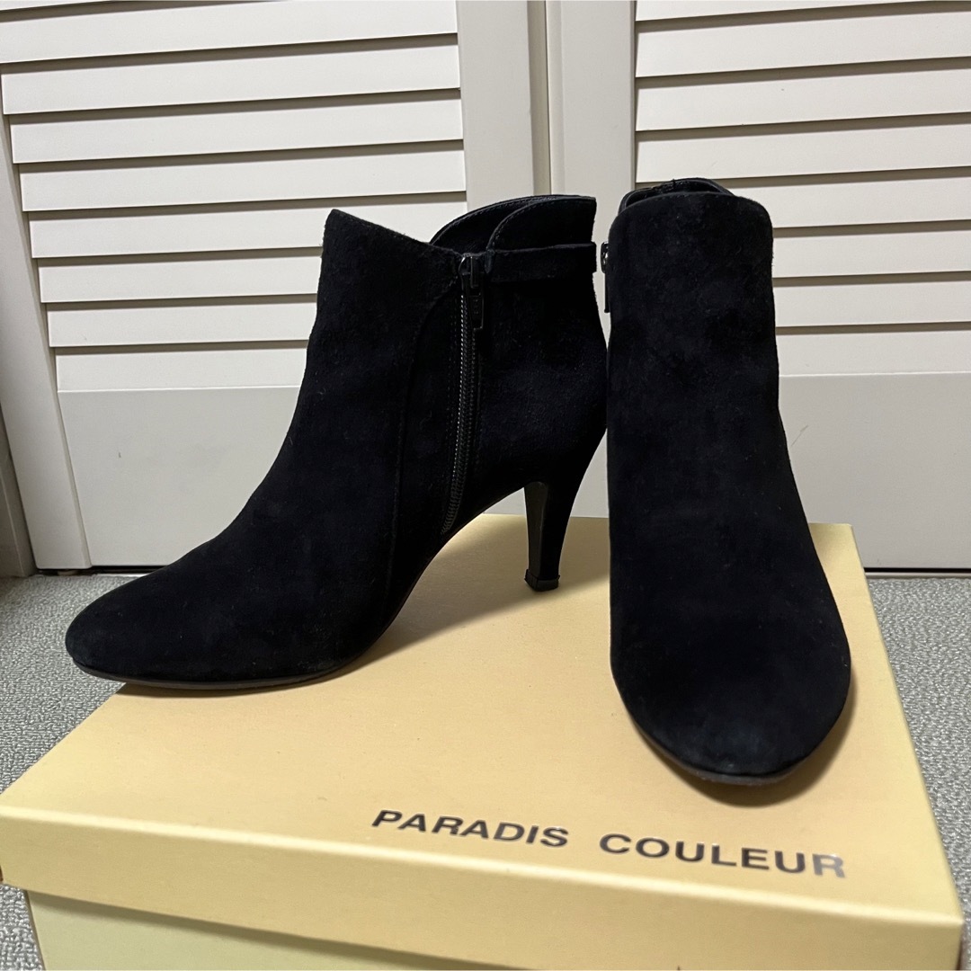 PARADIS COULEUR(パラディクルール)のPARADIS COULEUR  ショートブーツ  23.5  黒  スエード レディースの靴/シューズ(ブーツ)の商品写真