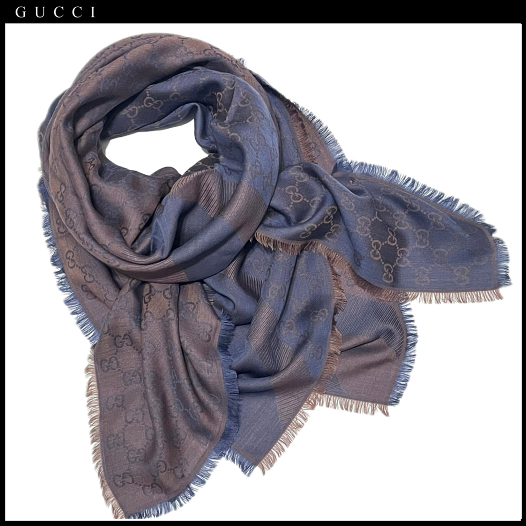 Gucci - 新品グッチGUCCIシルク混GG柄 正方形ストール(スカーフ)紺