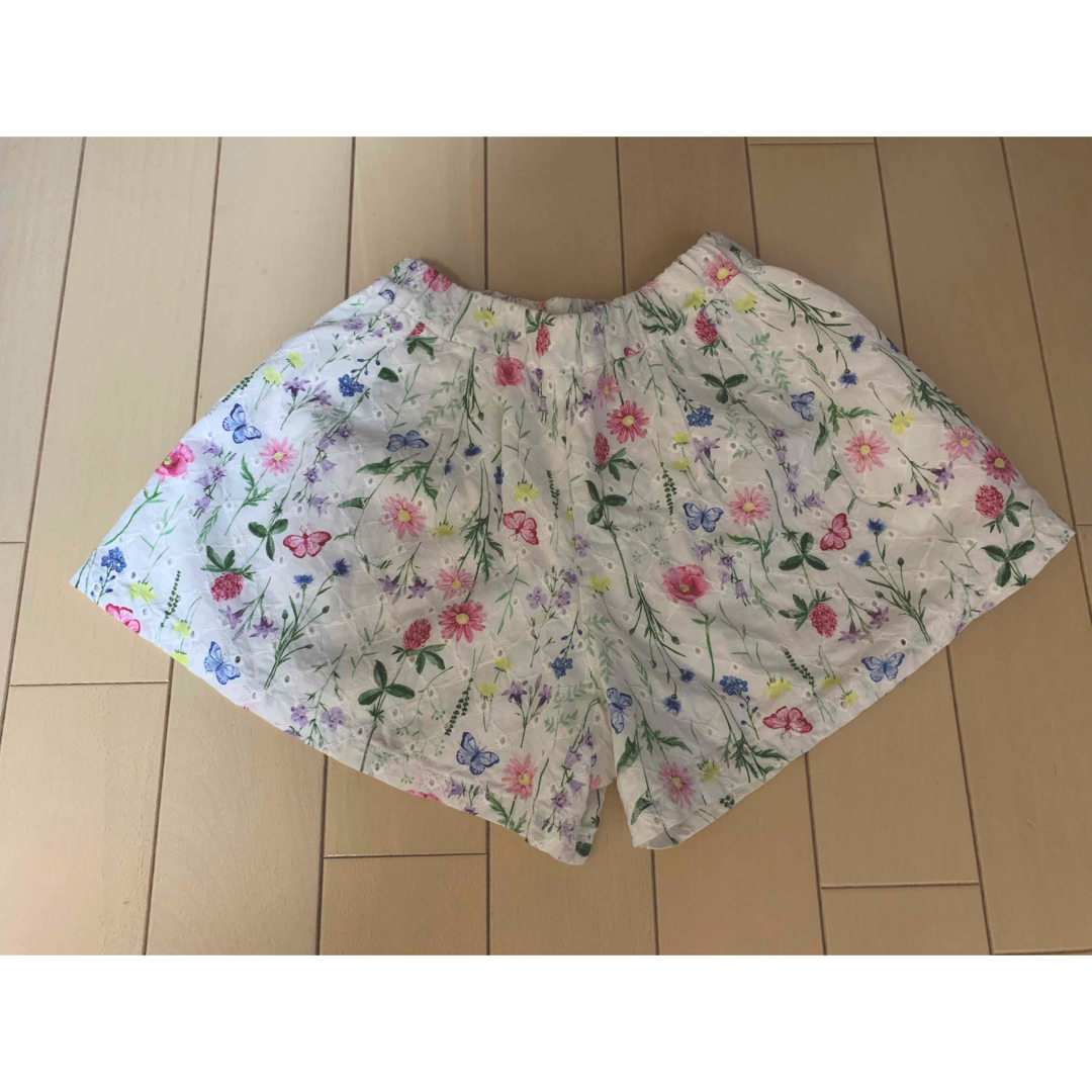 BeBe(ベベ)のべべ　キュロット キッズ/ベビー/マタニティのキッズ服女の子用(90cm~)(パンツ/スパッツ)の商品写真