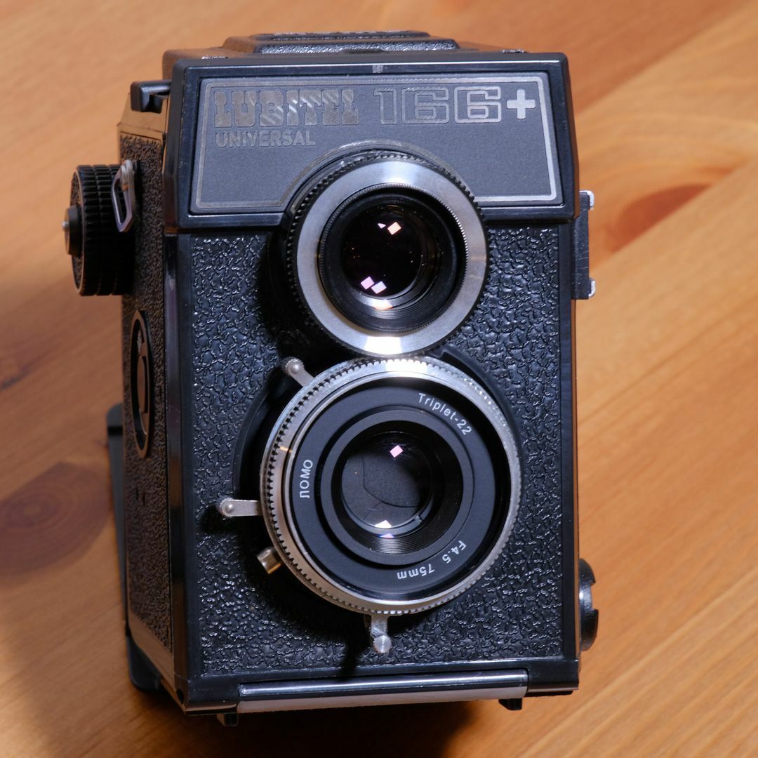 Lomo Lubitel 166+ ロモ ルビテル 付属品完備 二眼レフ