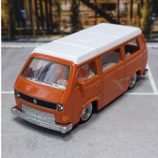 マジョレット プライムモデル  VOLKSWAGEN T3  (カスタム品)(ミニカー)