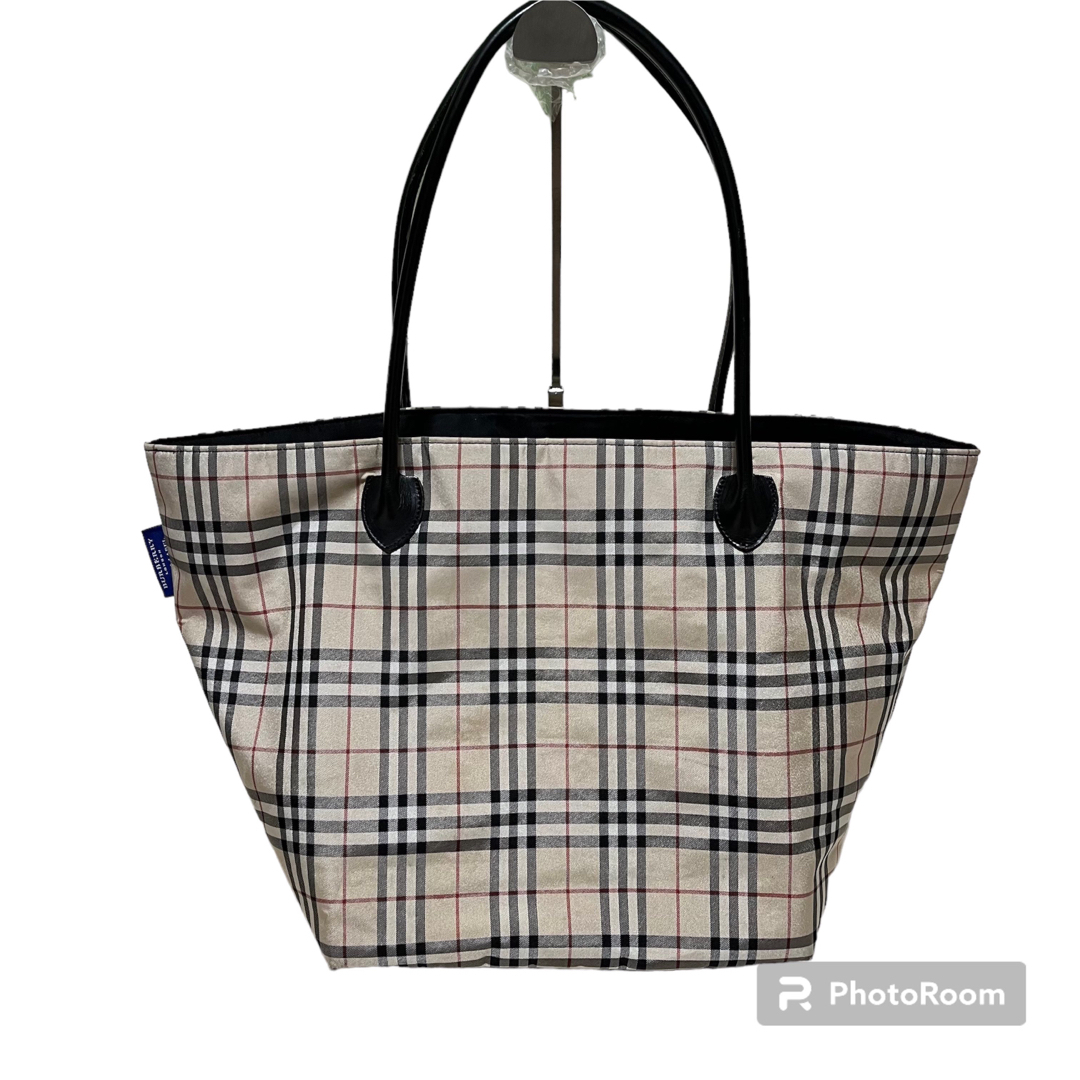 新品入荷 Burberry Blue Burberry label舟形ミニトートバッグノバ 新品入荷 Burberry Blue Burberry label舟形ミニトートバッグノバ