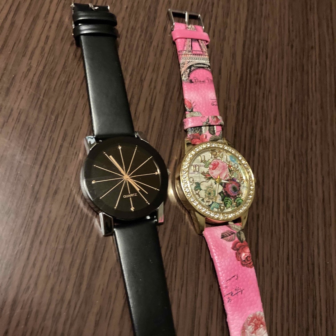 腕時計 レディース2本組　とても大きい！！ | フリマアプリ ラクマ