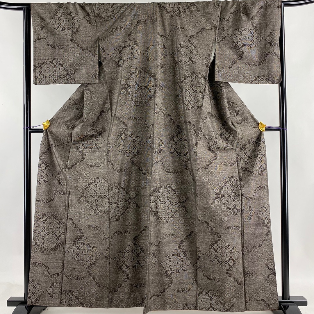 大島紬 身丈162cm 裄丈66.5cm 正絹 逸品のサムネイル