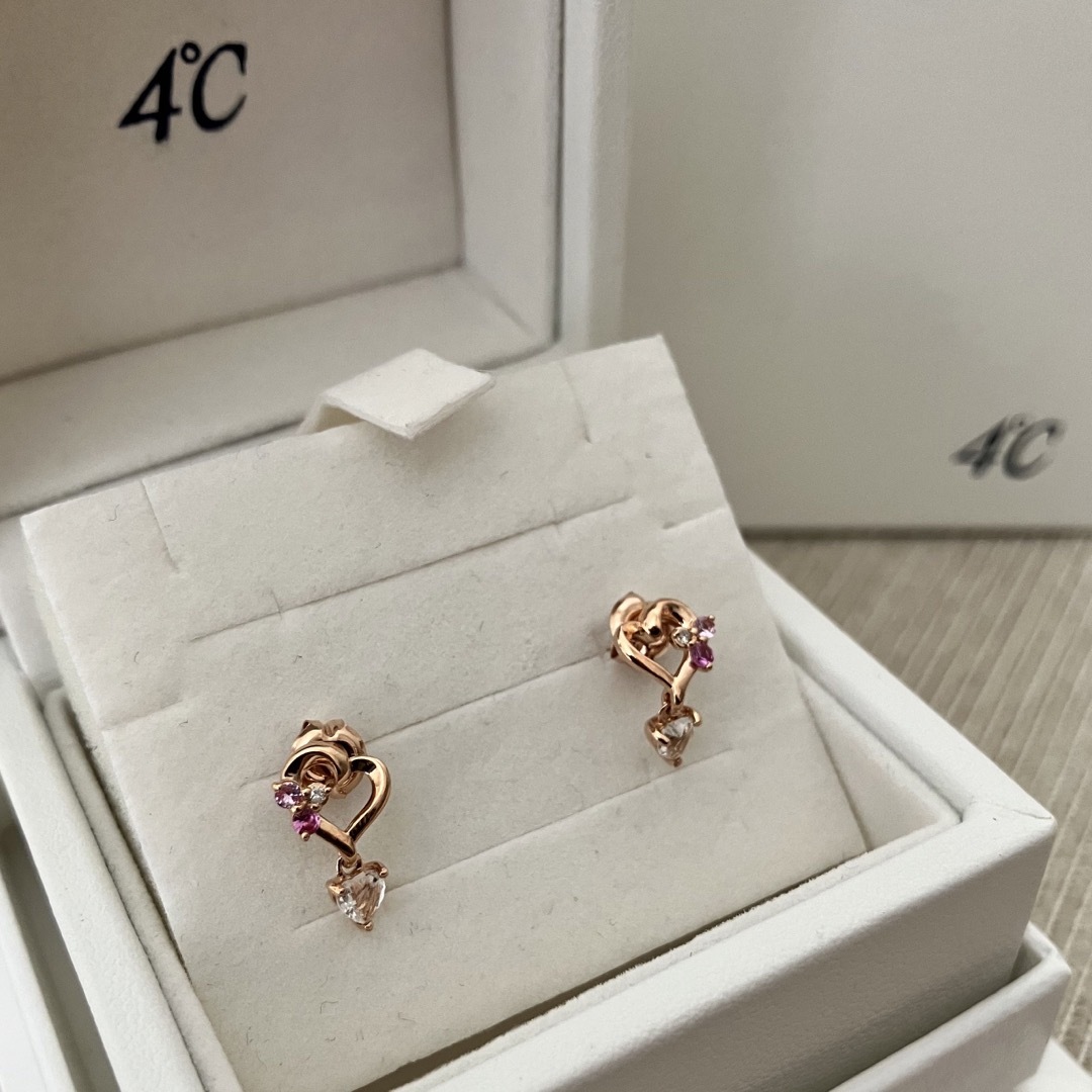 4℃(ヨンドシー)の4℃【K10】ピアス 花 ハート レディースのアクセサリー(ピアス)の商品写真