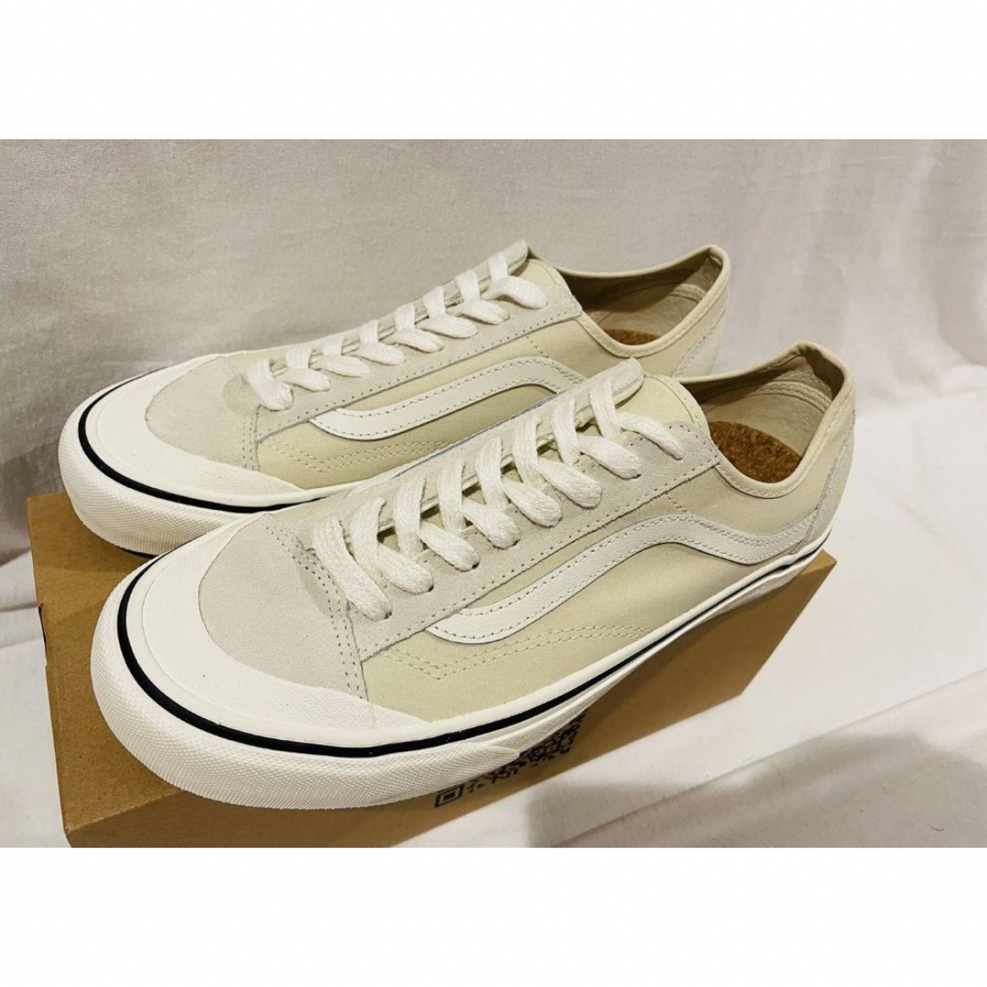 OLD SKOOL（VANS）(オールドスクール)の新品バンズstyle136OLDSKOOLオールドスクールsliponエラ27h メンズの靴/シューズ(スニーカー)の商品写真