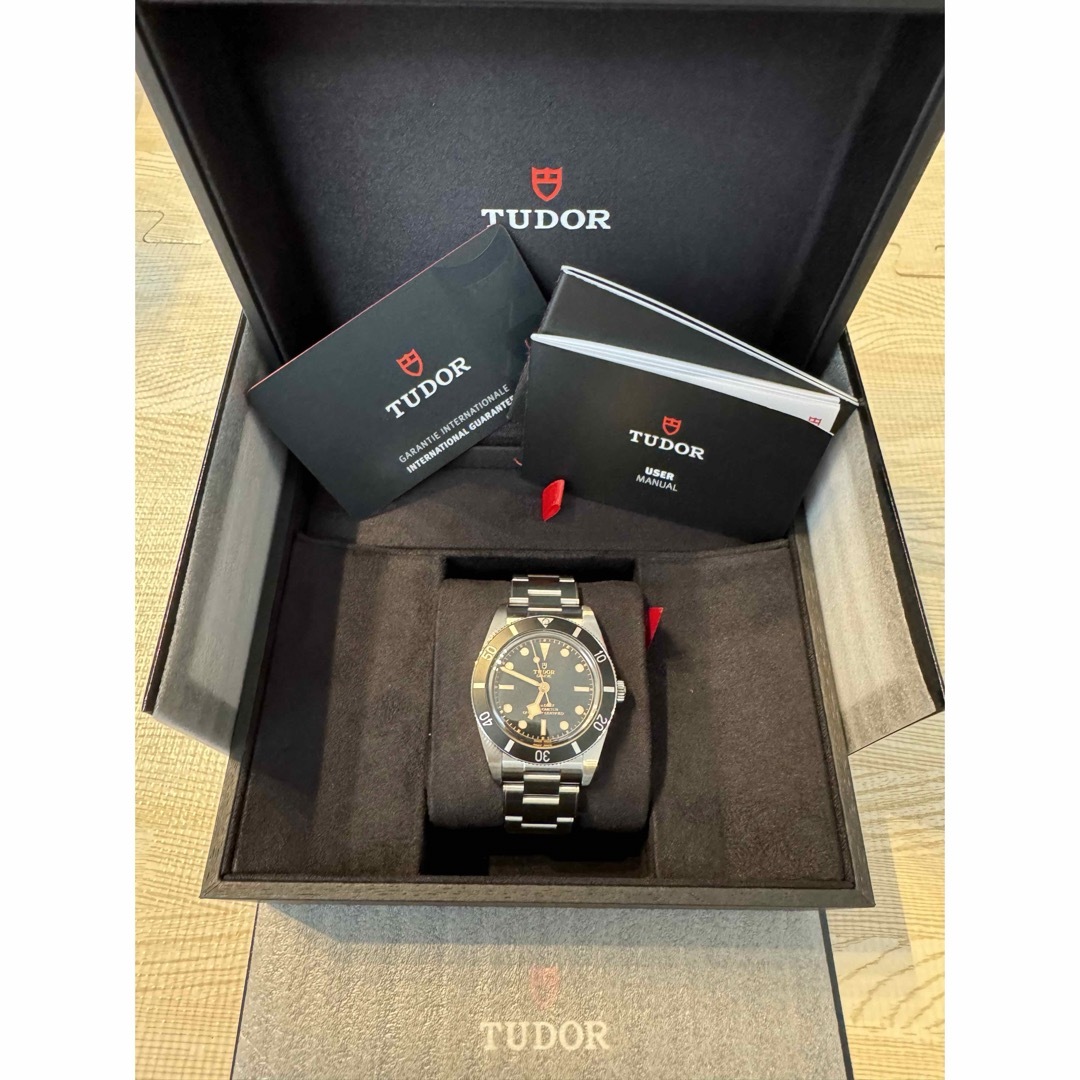 Tudor(チュードル)のチューダー　ブラックベイ　54 メンズの時計(腕時計(アナログ))の商品写真