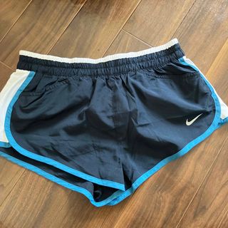 ナイキ(NIKE)のNIKE レディース　ランニングパンツ　M(ウェア)