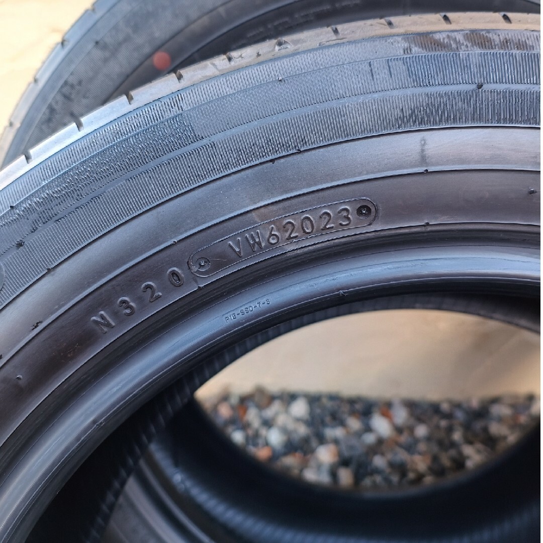 トーヨータイヤ(トーヨータイヤ)のトーヨータイヤ PROXES J68 205/60R16 92H 自動車/バイクの自動車(タイヤ)の商品写真